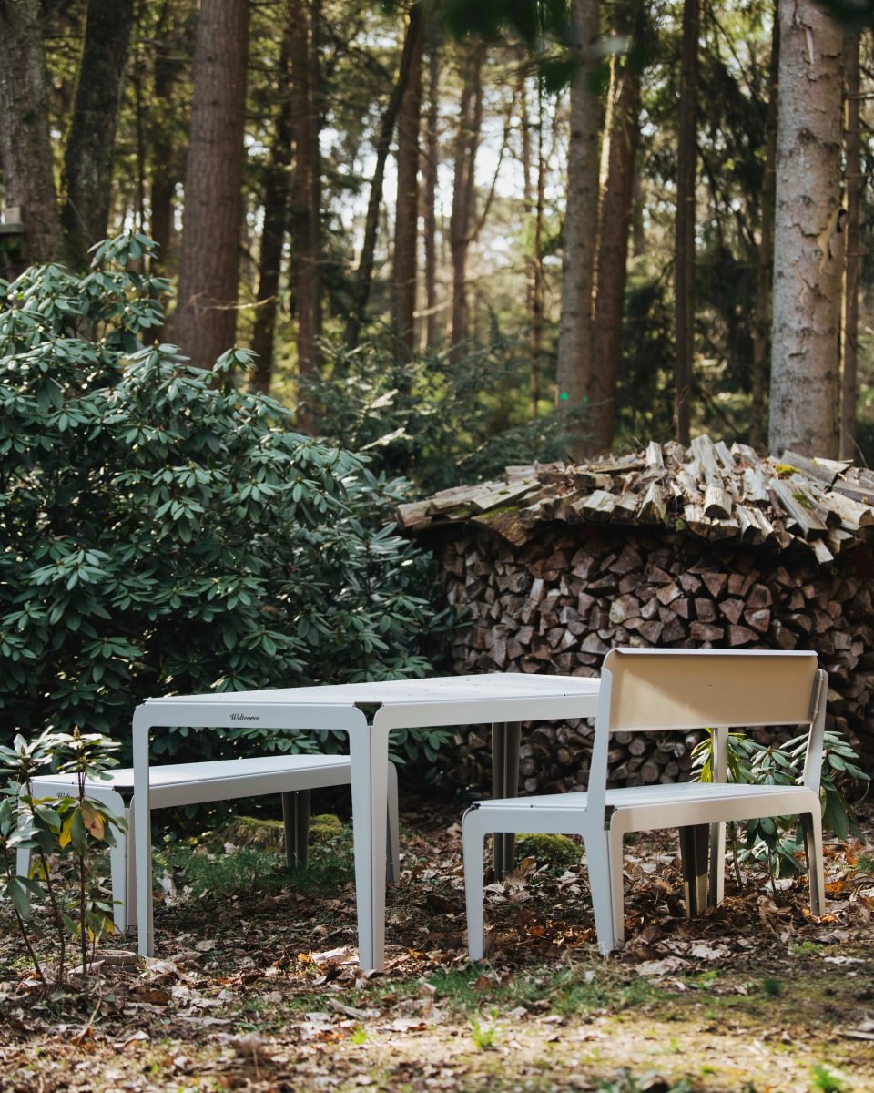 Bended Table