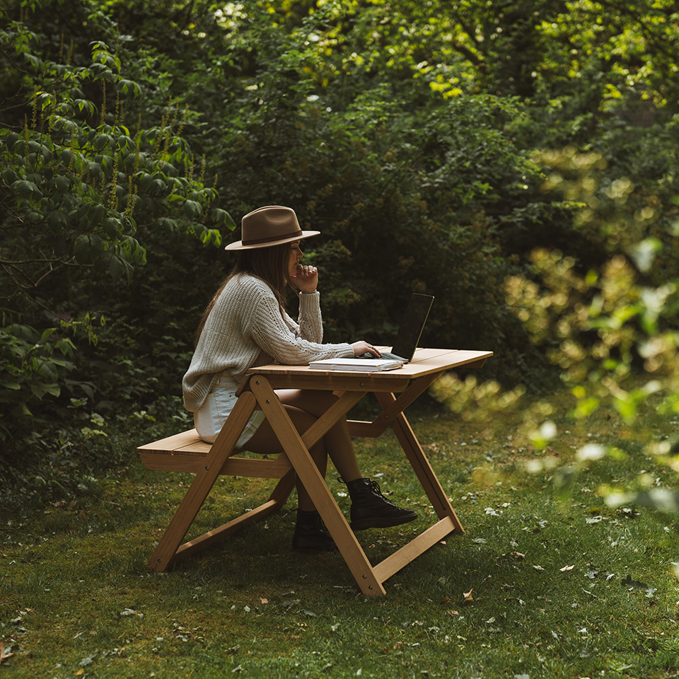 Weltevree-Folding-Picnic-Table