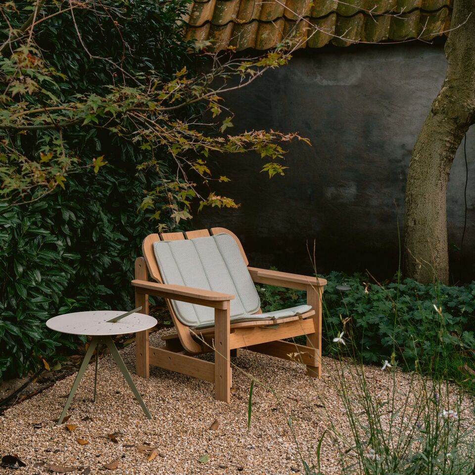 Picket Chair with Armrests