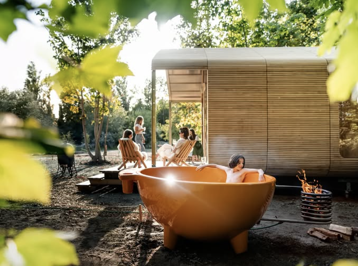 Les Cabanes Dutchtub