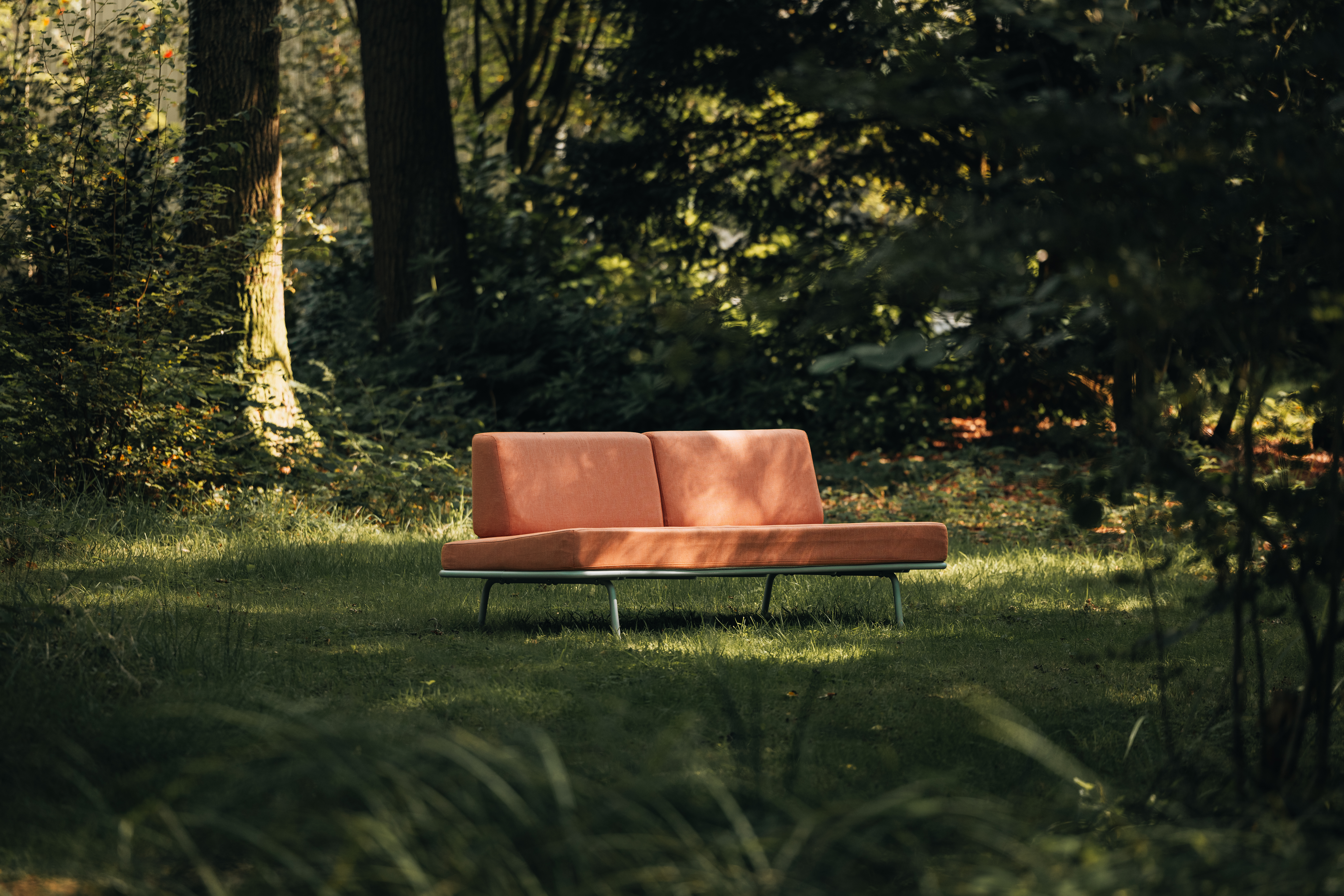 Sofabed onderhoud: zo houd je de stof mooi