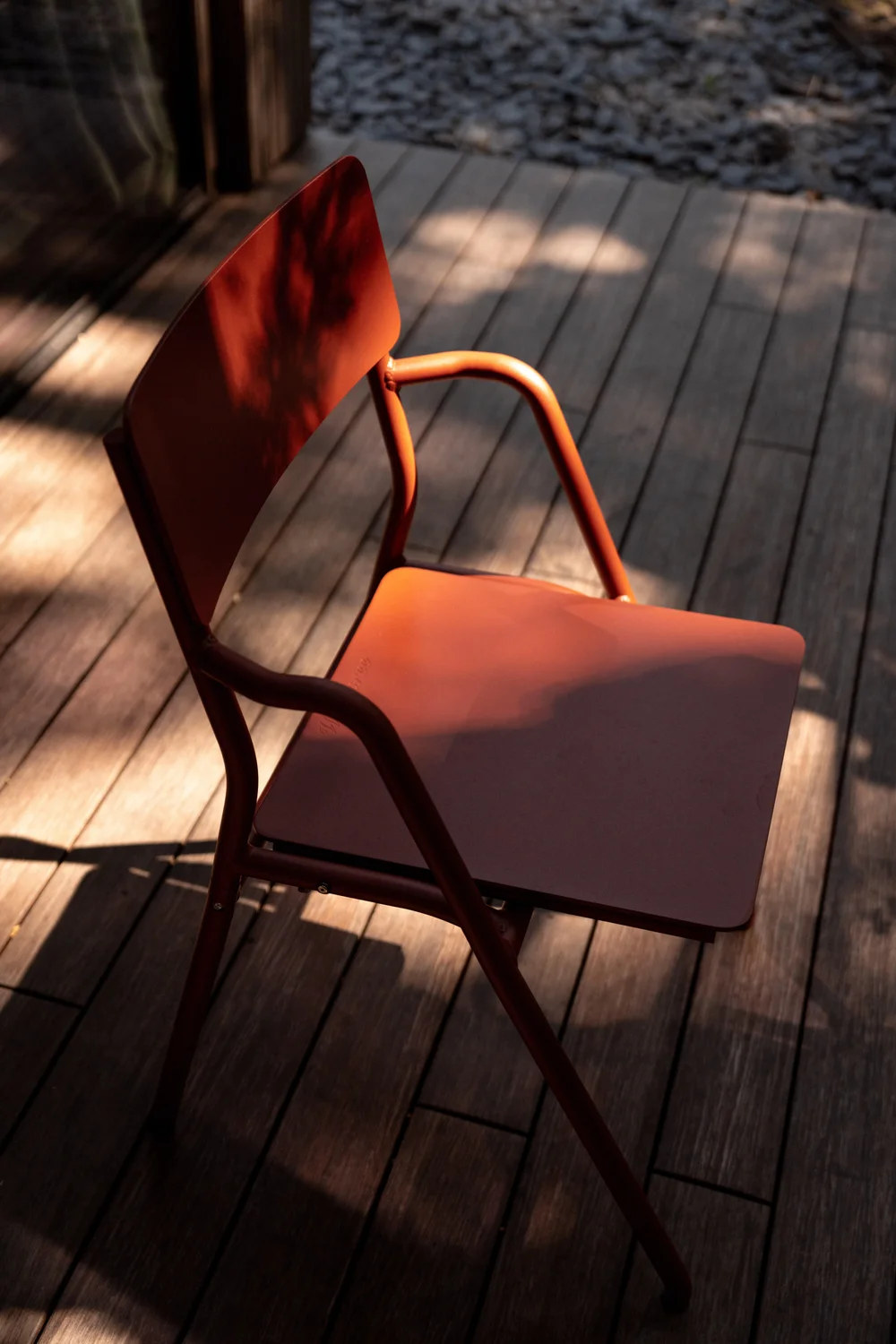 Flip-Up Chair