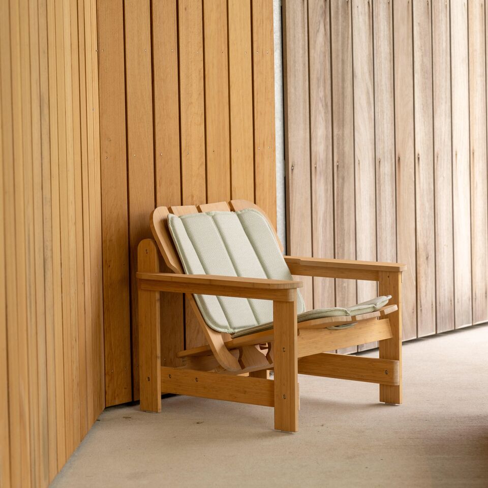 Picket Chair with Armrests
