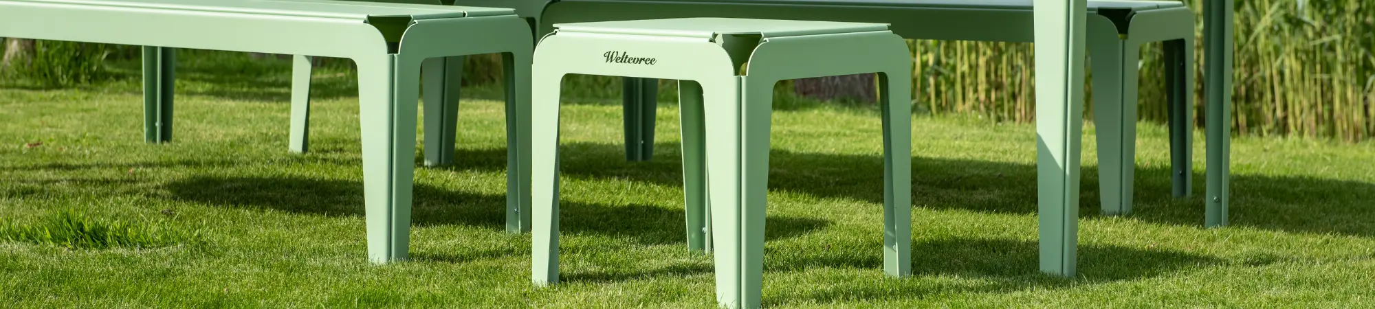 banner-stools