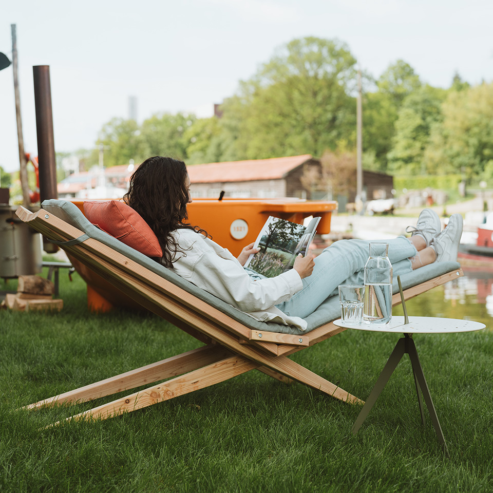 Woodlounger