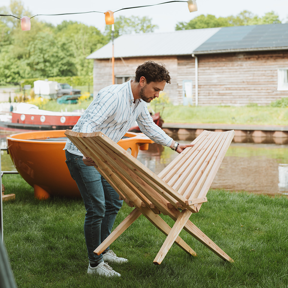 Woodlounger