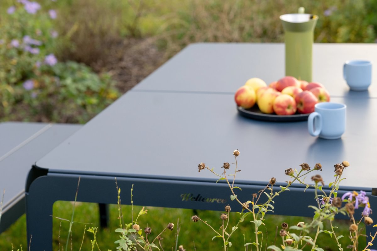 Aluminium table